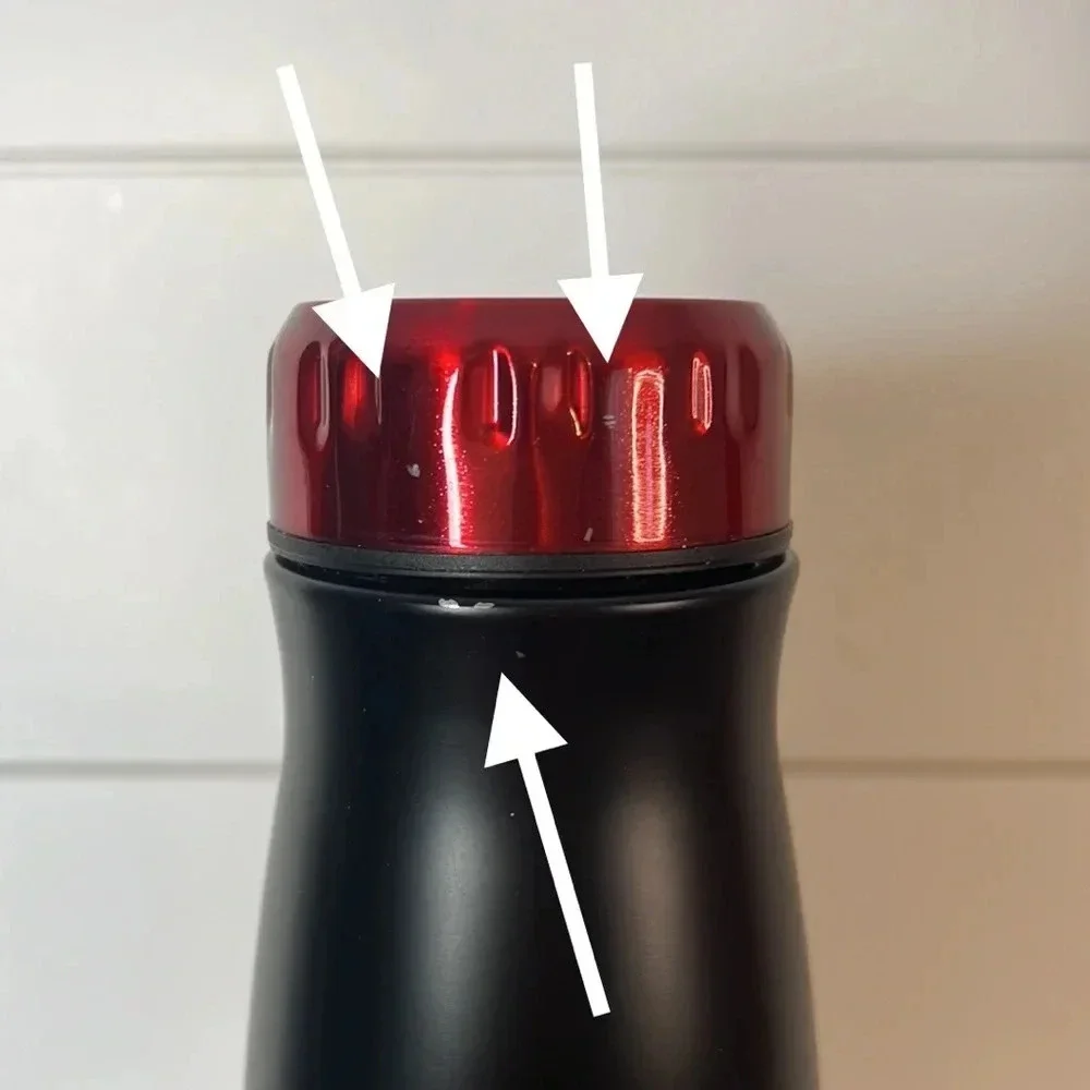 Disneyland Resorts Mickey Buttons‎ Thermos Bottle. 16 oz.